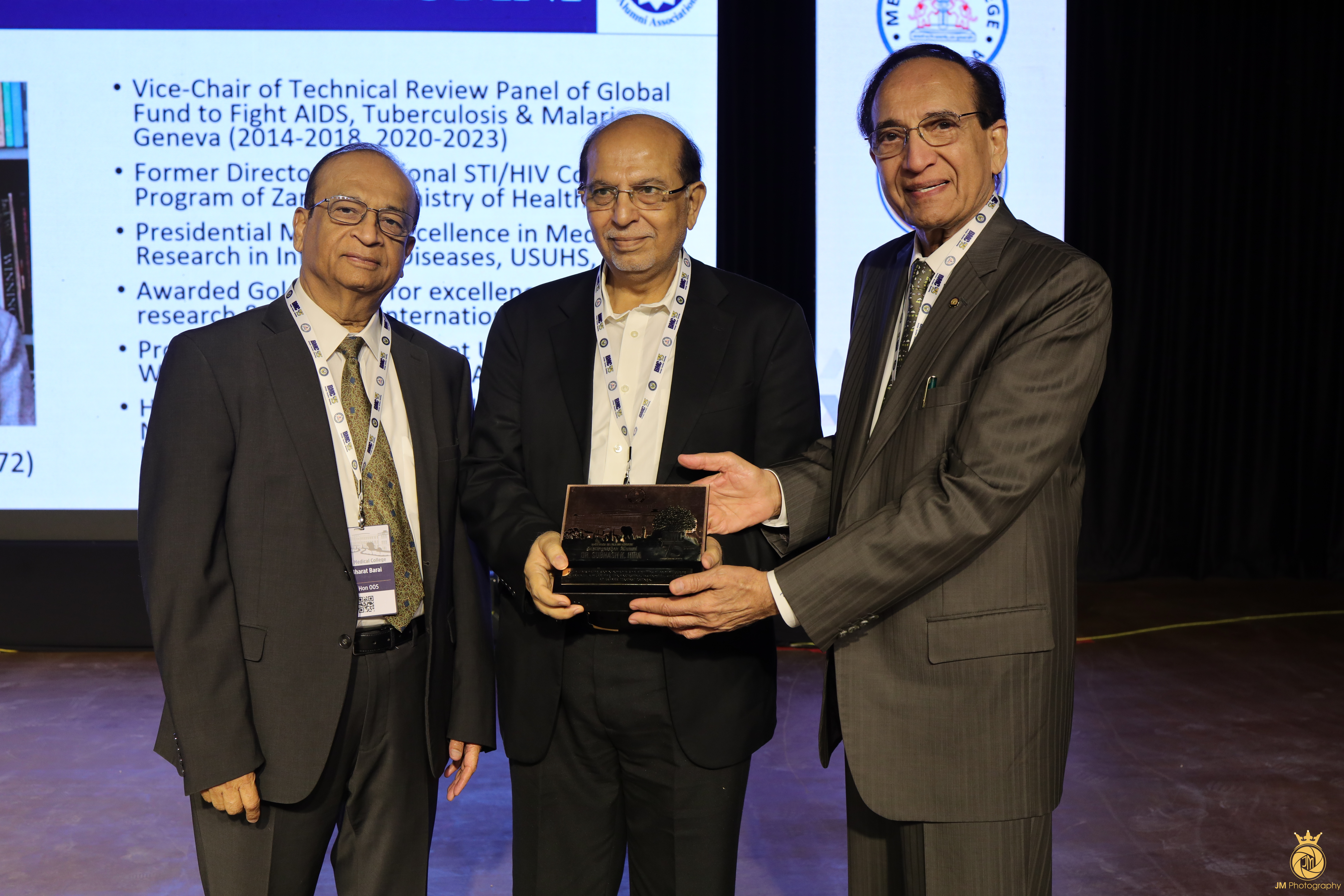 Gallery/Distinguished Alumni and Former Teachers/177A7576.JPG